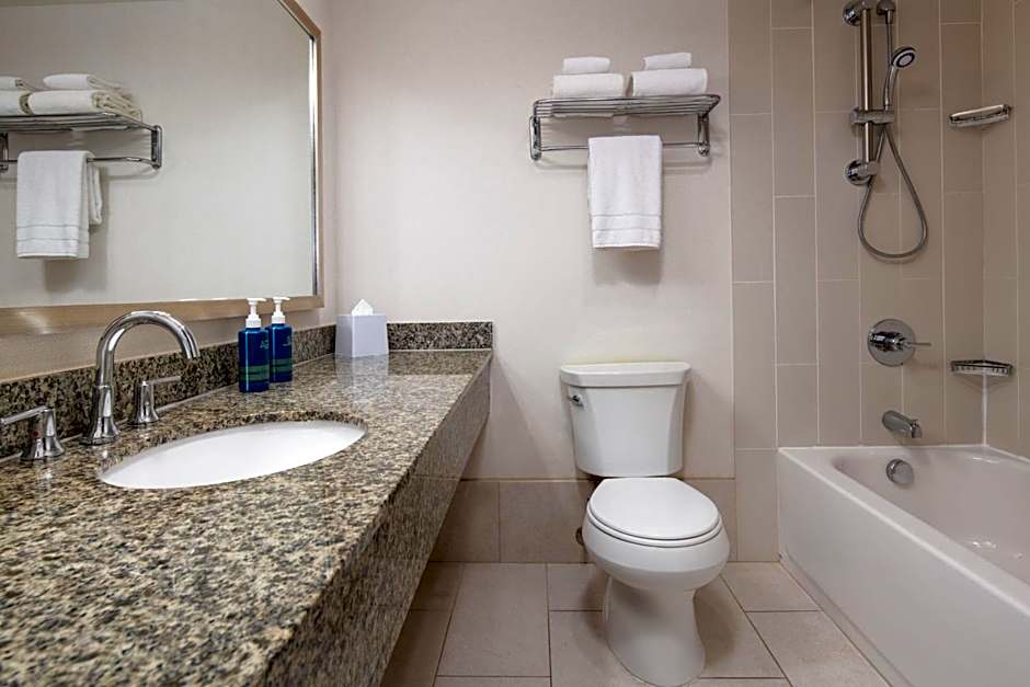 Four Points by Sheraton Bellingham Hotel & Conference Center
