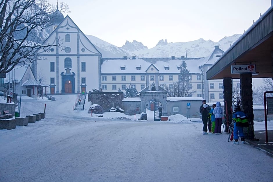 Hotel Hoheneck- self check-in