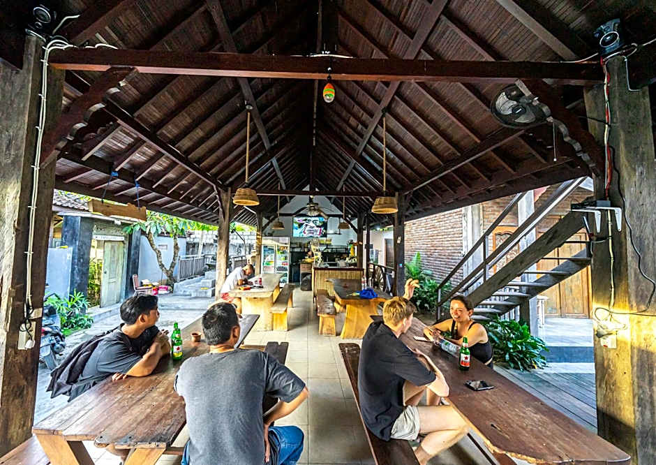 Tropical Canggu Hostel