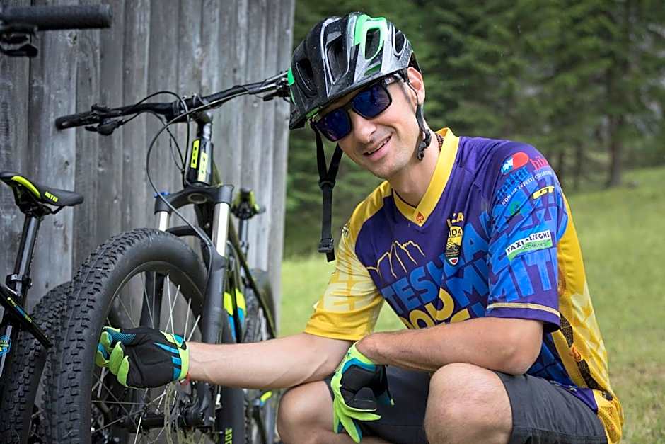 Hotel & Ristorante Baita Dovich