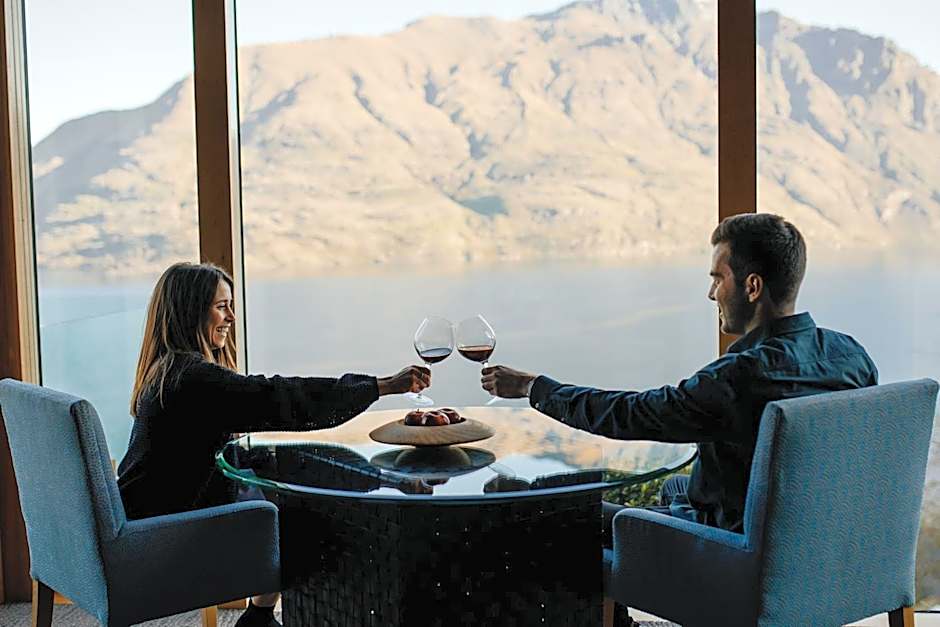 Azur Lodge