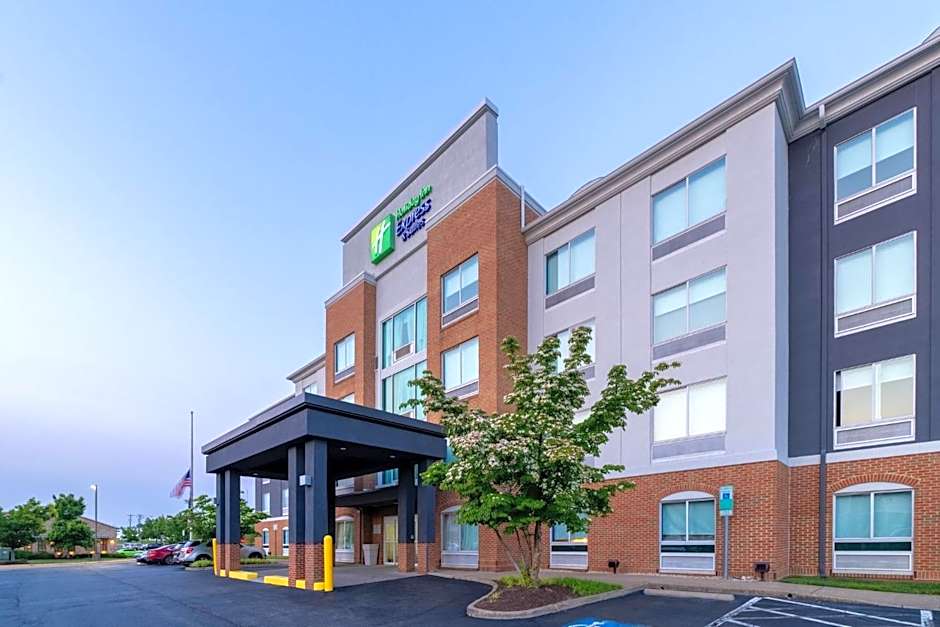 Holiday Inn Express Hotel & Suites Woodbridge by IHG