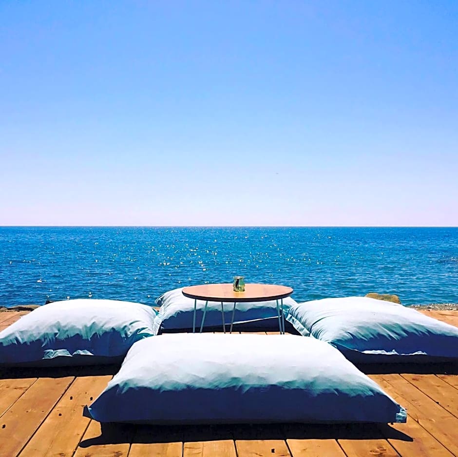 Elya Beach Luxury Suites