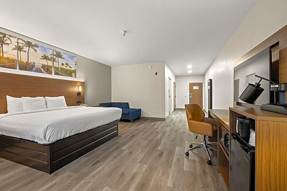 Clarion Pointe Lakeland I-4