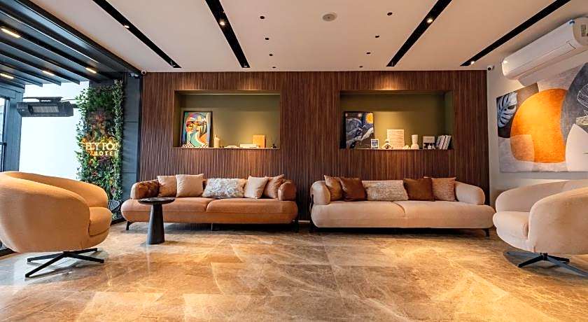 Fly Point Airport Hotel