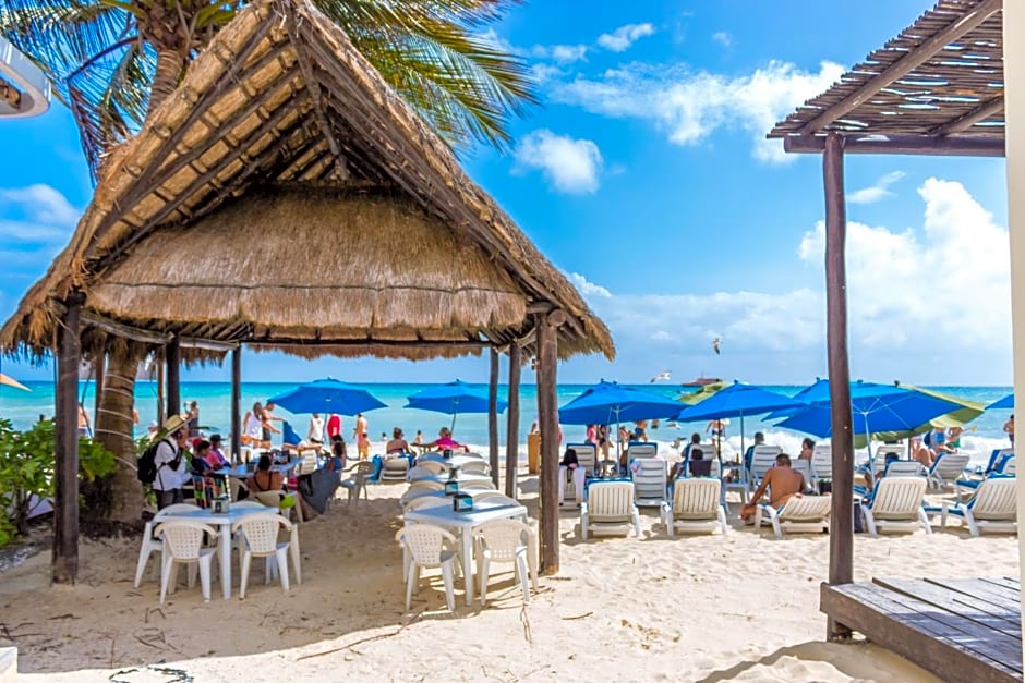 Playa Maya by MIJ - Beachfront Hotel