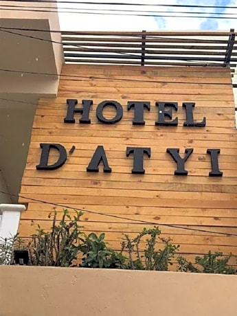 Hotel D´ATYI 10 Avenue