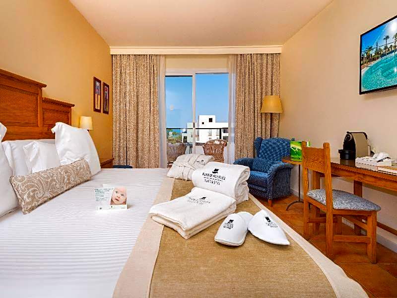 Photo 1 of 4 of Double Room with Sofa (2 Adults + 2 Children)