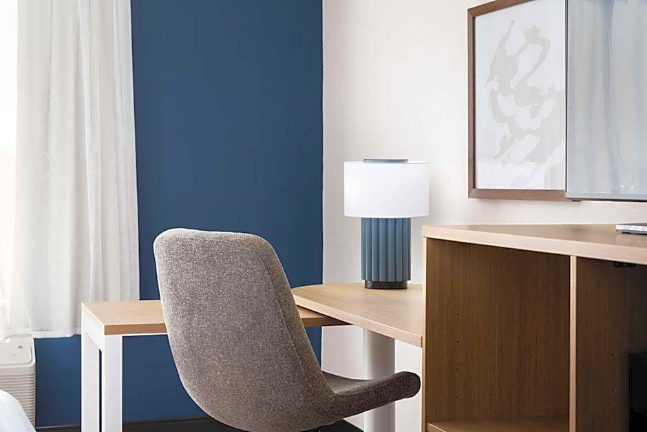 Spark by Hilton Guelph