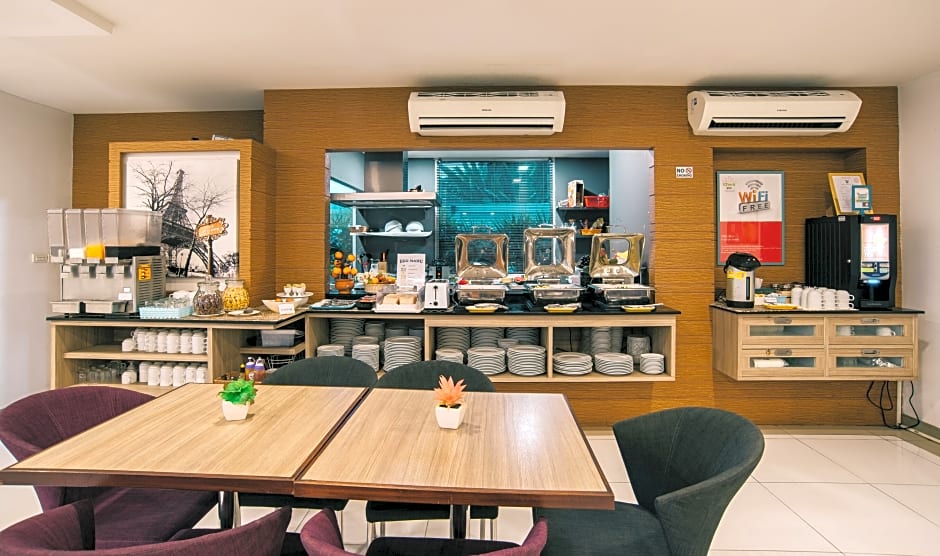 iCheck inn Residences Patong