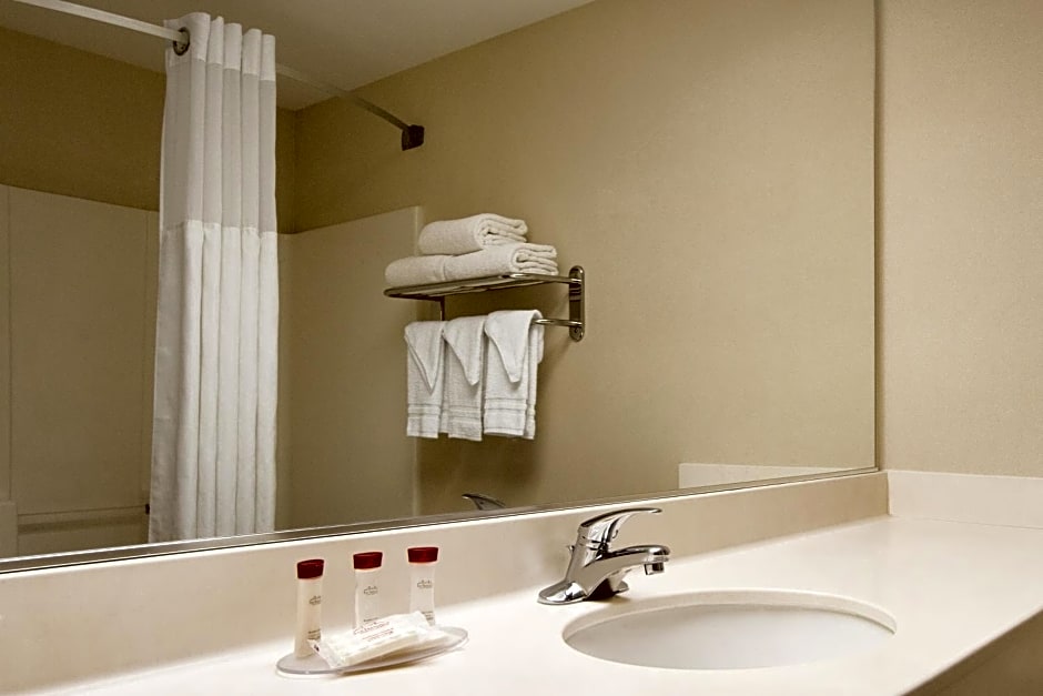 Ramada by Wyndham SeaTac Airport