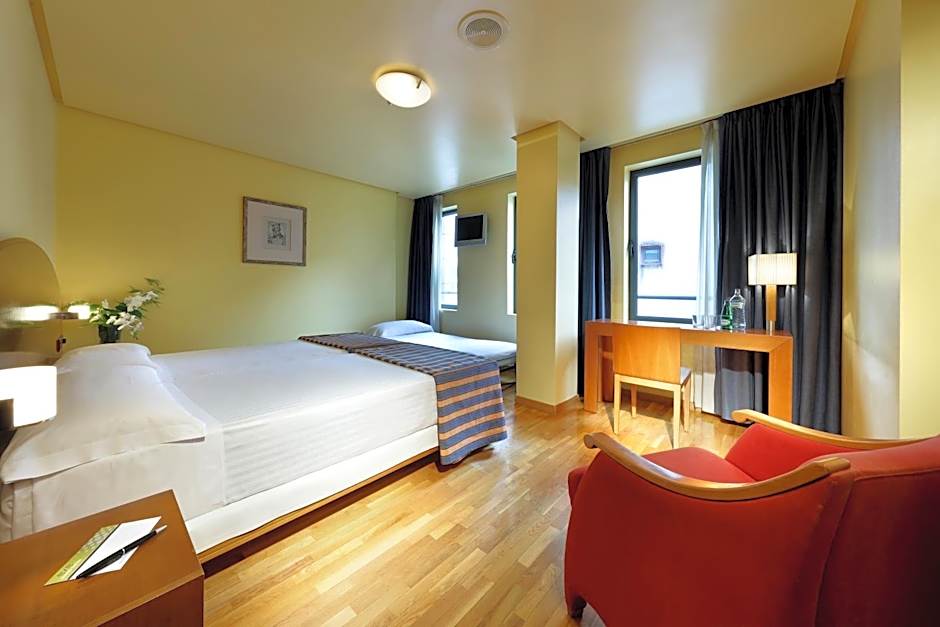 Exe Hotel El Magistral