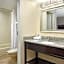Holiday Inn Express & Suites Alpharetta By IHG