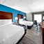 La Quinta Inn & Suites by Wyndham Lynnwood