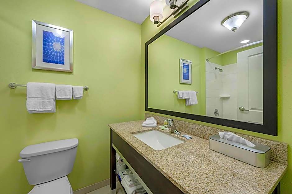 Sleep Inn & Suites Altoona North