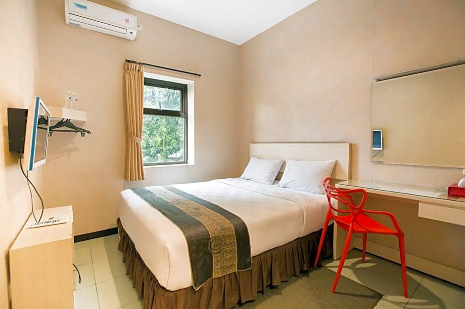 Mine Home Hotel Cihampelas