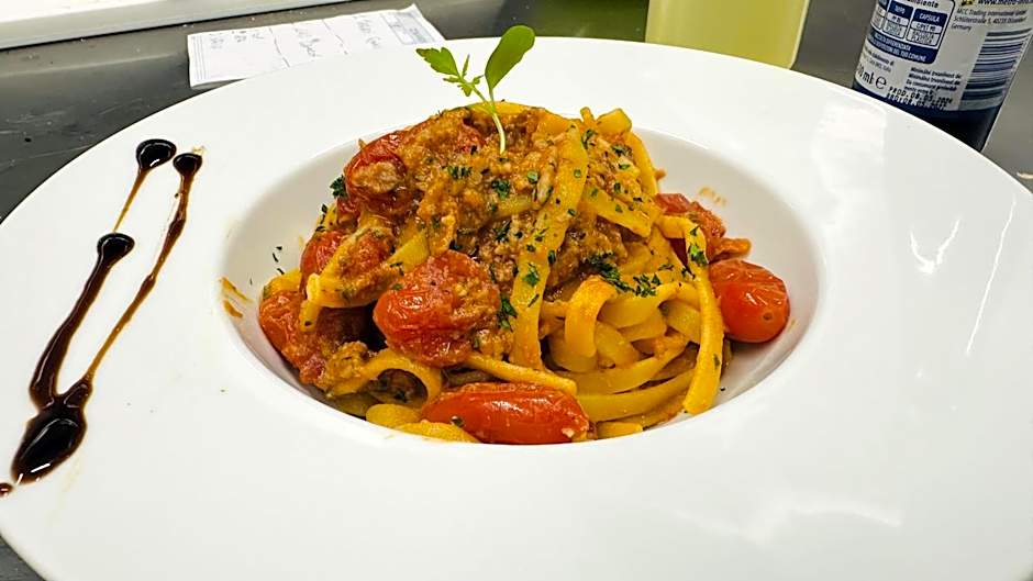 Hotel Autoespresso Venice - Atika & Atif