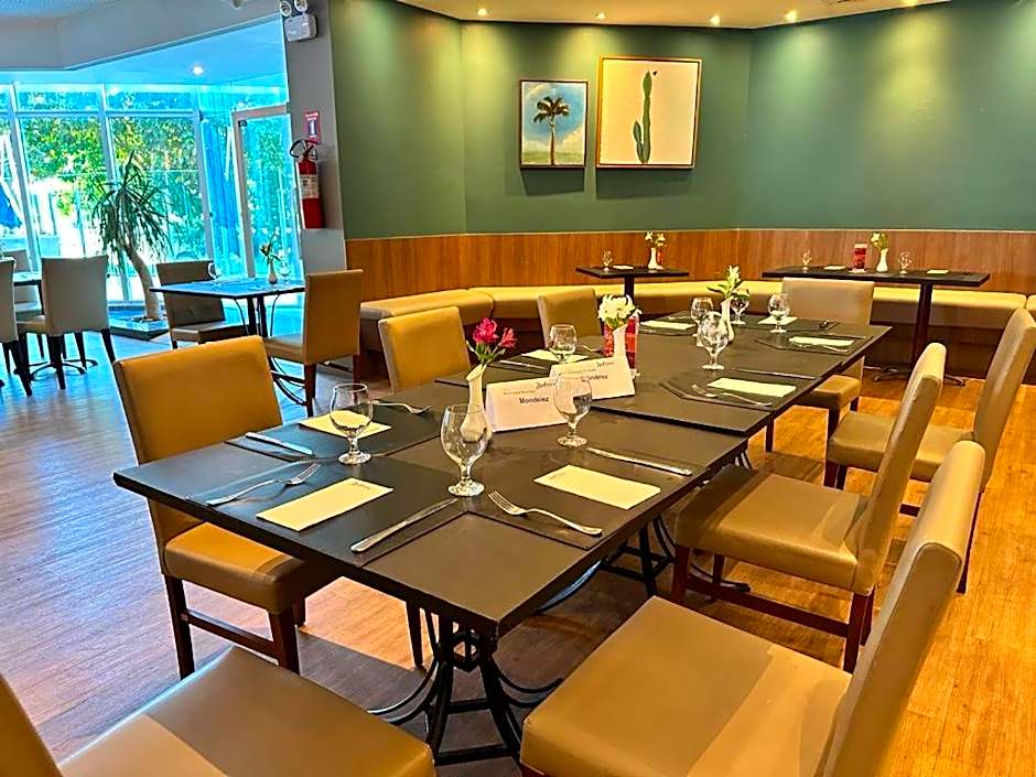 Flat Hotel à Beira Mar Recife by Direct