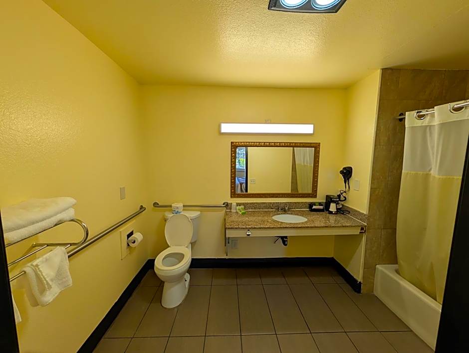 Crossroads Inn - Downtown Sacramento