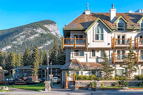 The Rundlestone Lodge