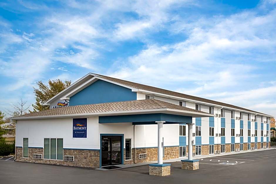 Baymont by Wyndham Liberty MO