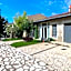 La Villa des Roses Gîte Chambres d'hôtes Piscine chauffée