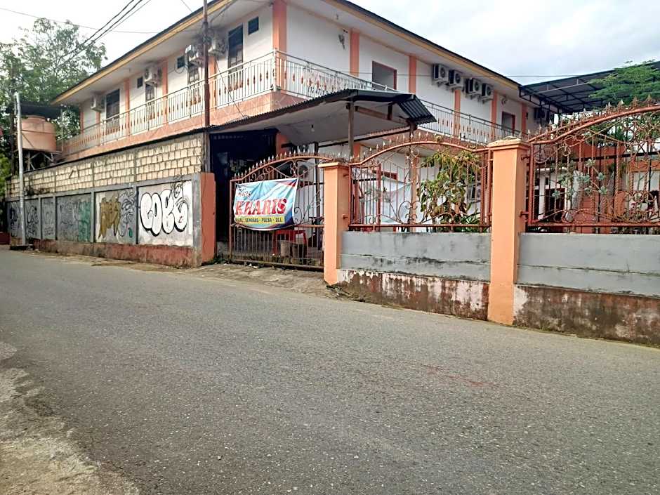 OYO 93332 Kharis Home Stay