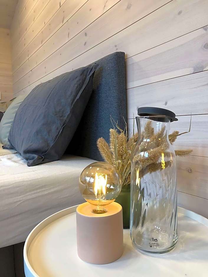 Camping & Ferienunterkünfte Steinplatte