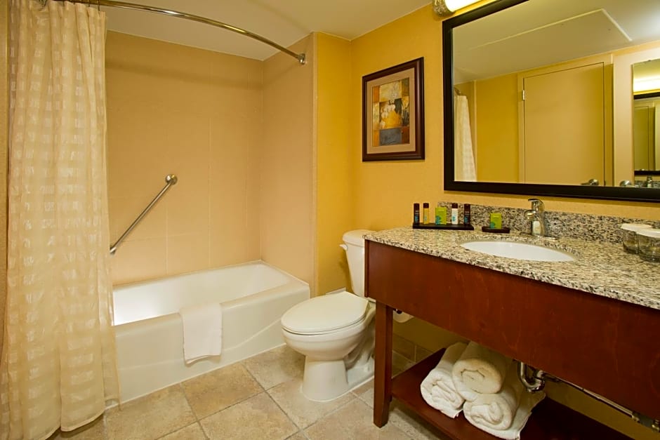 Embassy Suites by Hilton Tulsa I-44
