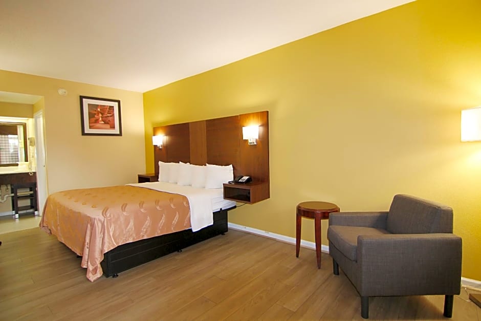 Quality Inn & Suites Franklin