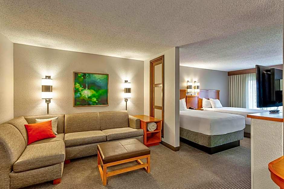Hyatt Place Overland Park Convention Center