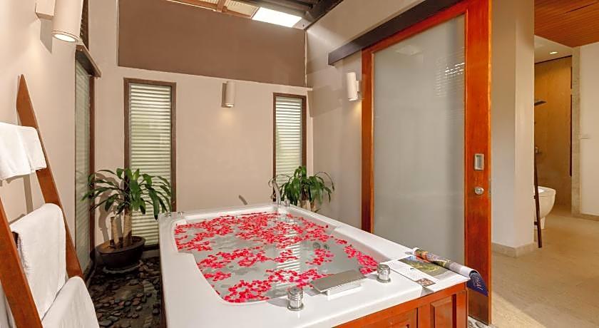The Sarann Hotel