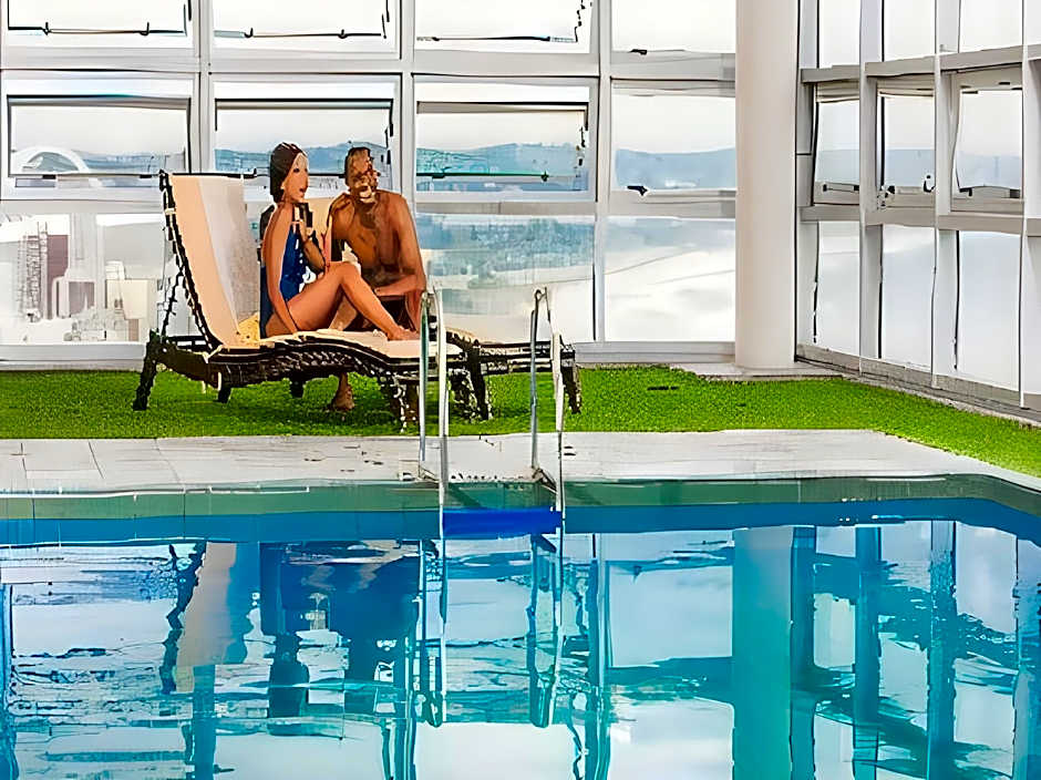 Garden Court Marine Parade