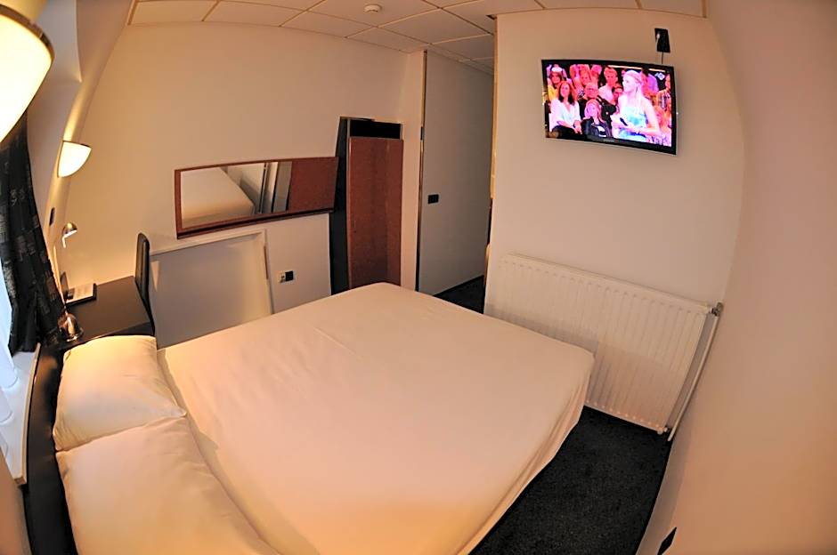 Budget Hotel Le Beau Rivage