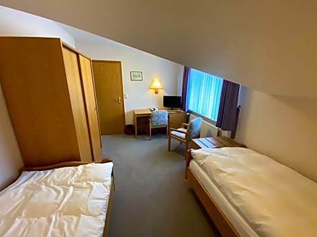 Small Twin Room
