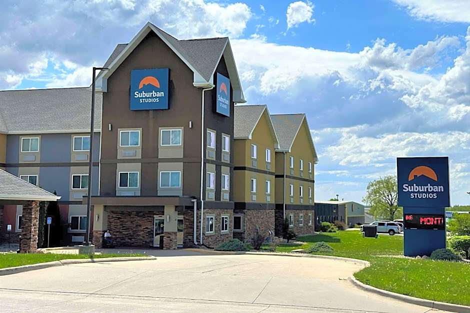 Suburban Studios Cedar Falls