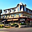 Altland House Inn & Suites