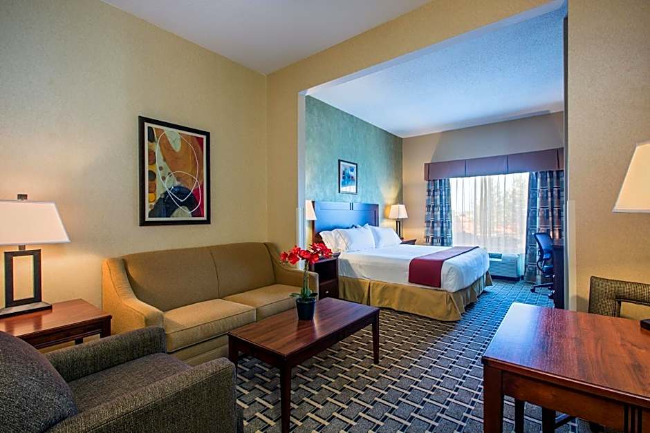 Holiday Inn Express Hotel & Suites Youngstown North-Warren/Niles By IHG