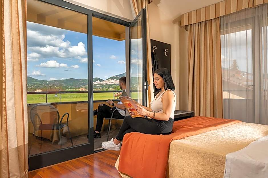 Hotel Cristallo di La Rosetta Srl
