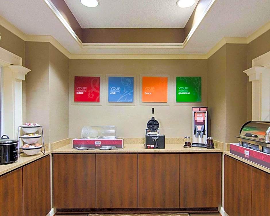 Quality Inn & Suites Little Rock West
