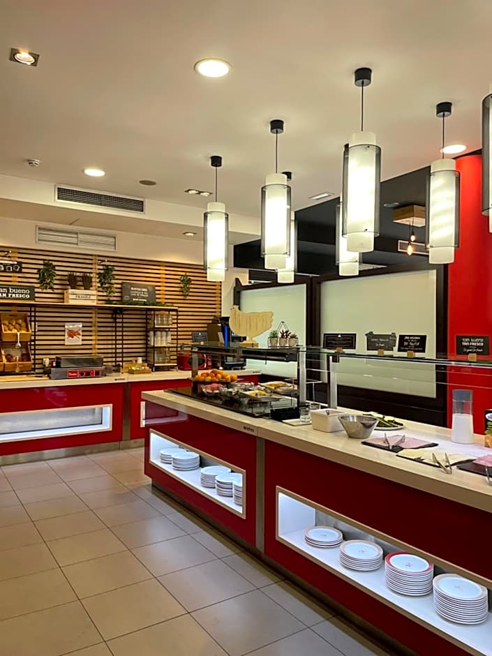 Ibis Budget Girona Costa Brava