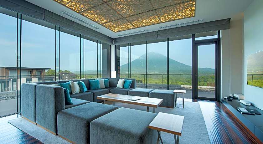 AYA Niseko