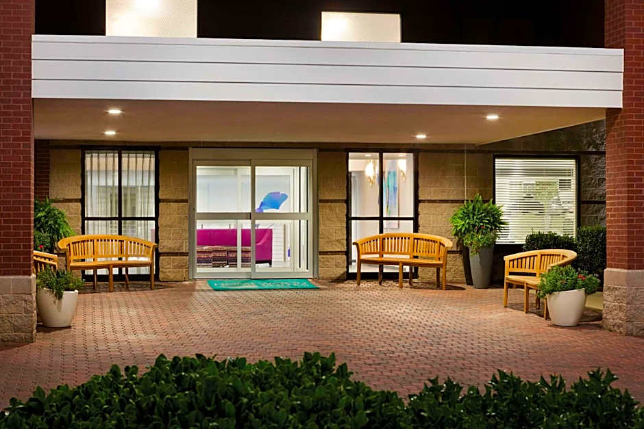 Homewood Suites By Hilton Williamsburg