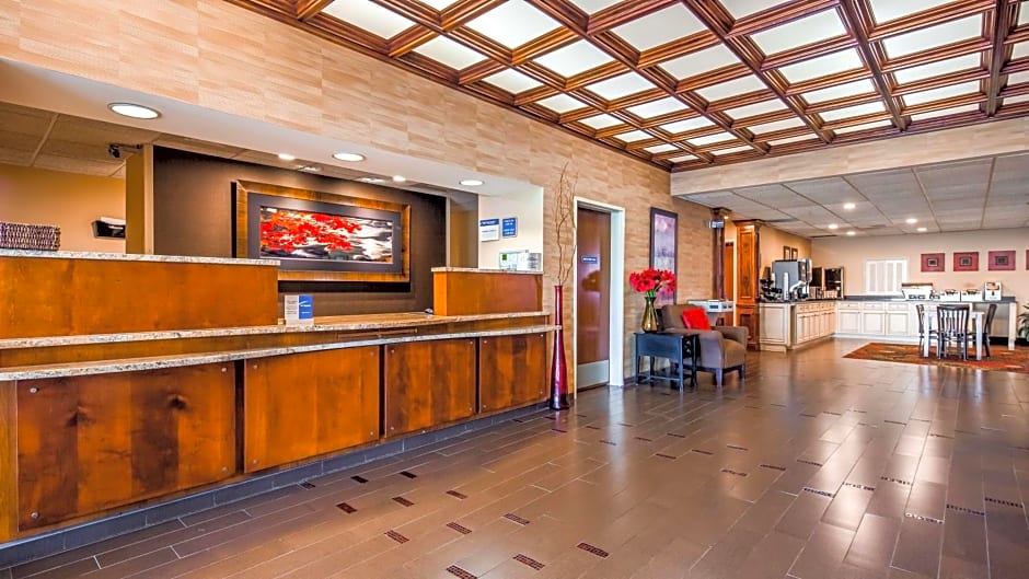 Best Western Plus Brandywine Inn & Suites