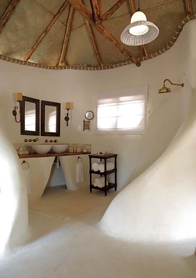 Olarro Lodge