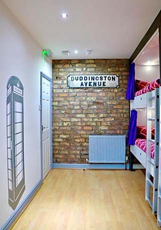 Bed in 4-Bed Mixed Dormitory Room