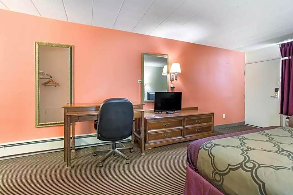 Royal Inn Clearfield