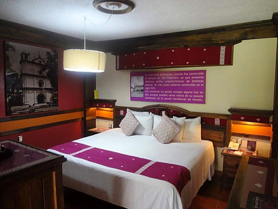 Nuestras Raices Hotel - Museo - Restaurante