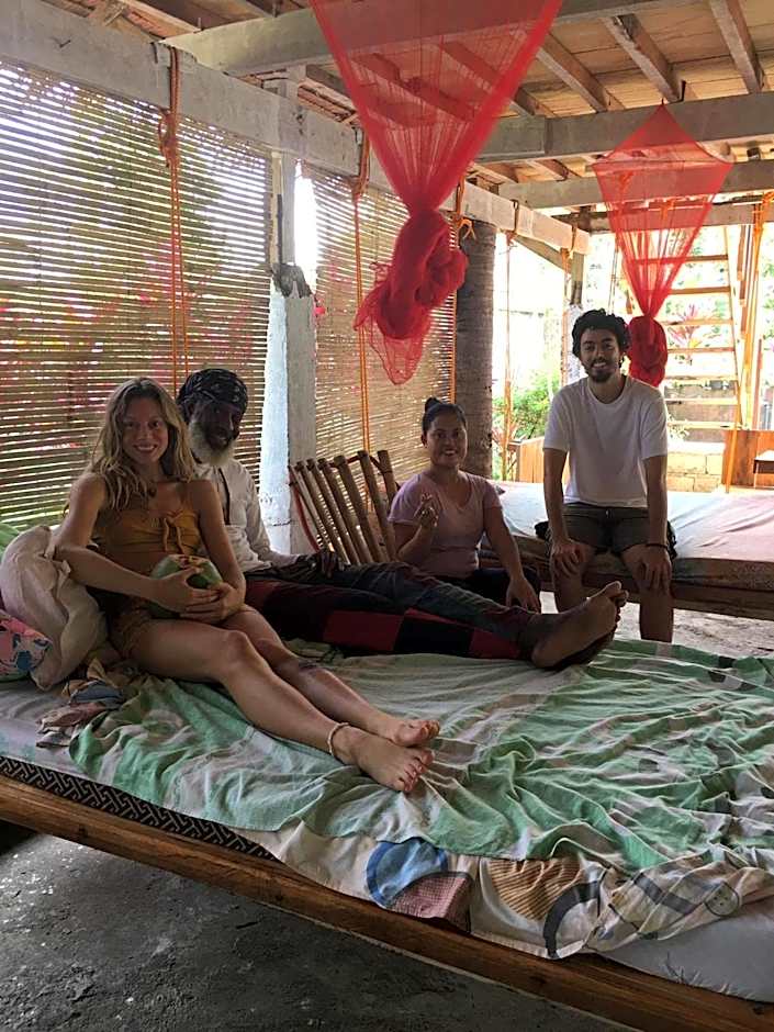 Bohol Hammock Hostel