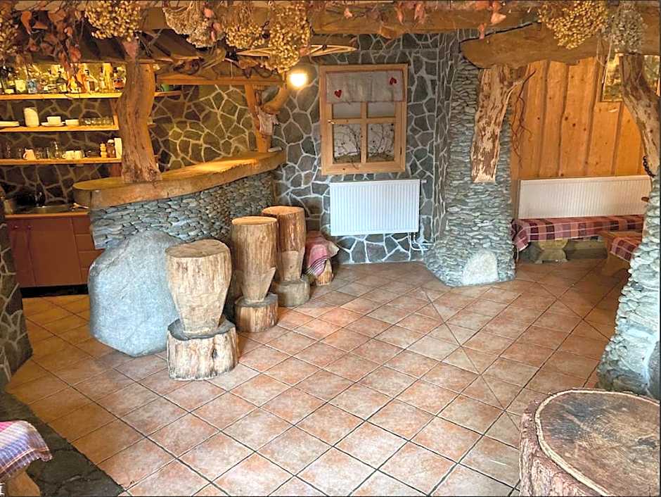 Chaty a horský hotel Kožiar